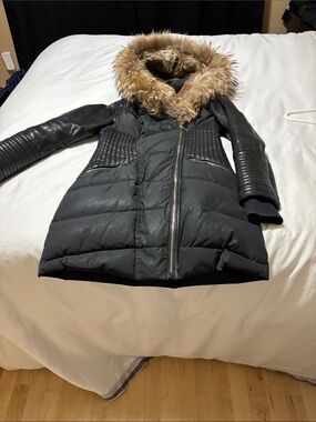 RUDSAK Black Quilted Puffer Coat with Brown Faux Fur Hood
